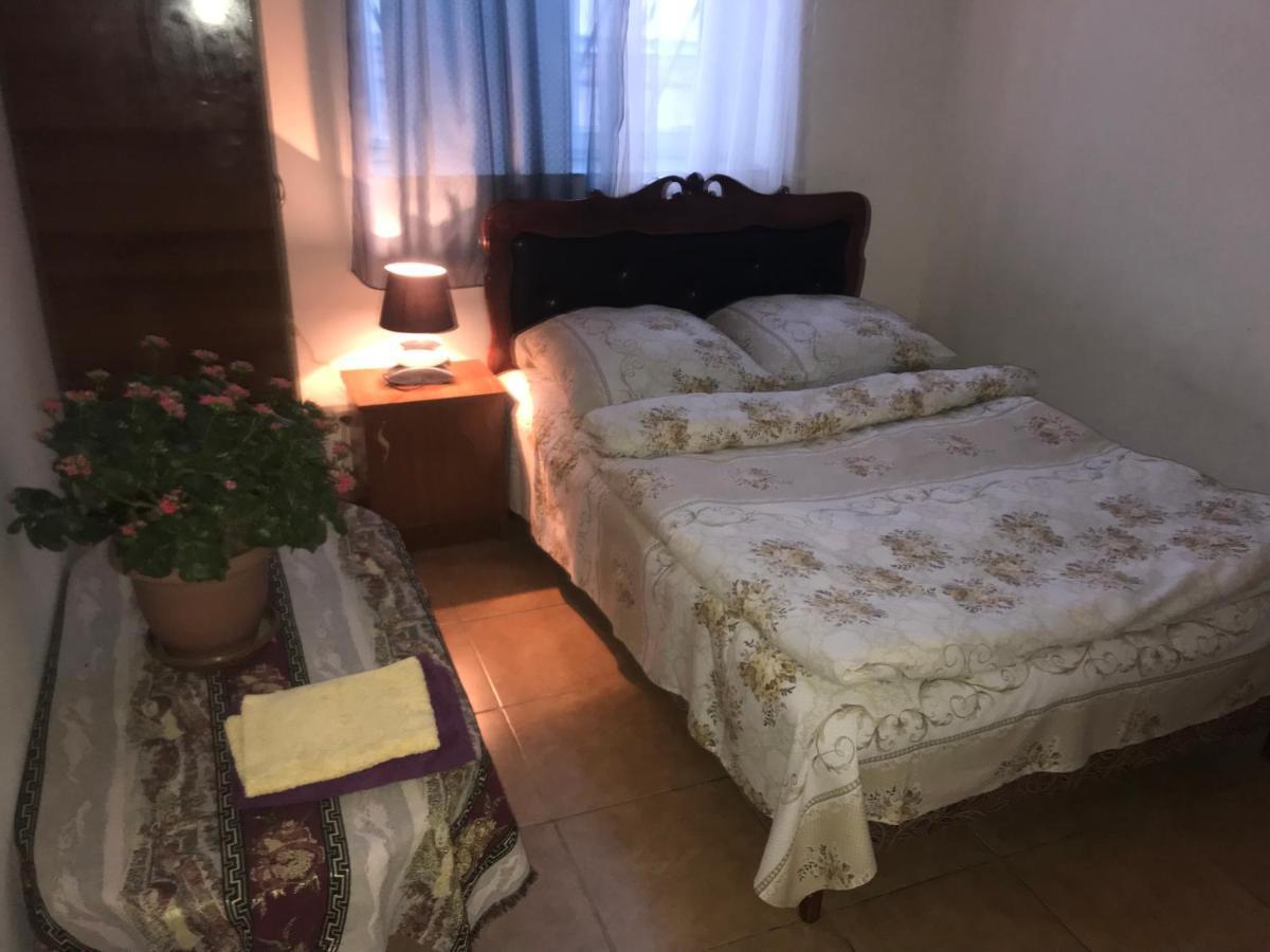 Light Guest House ギュムリ エクステリア 写真
